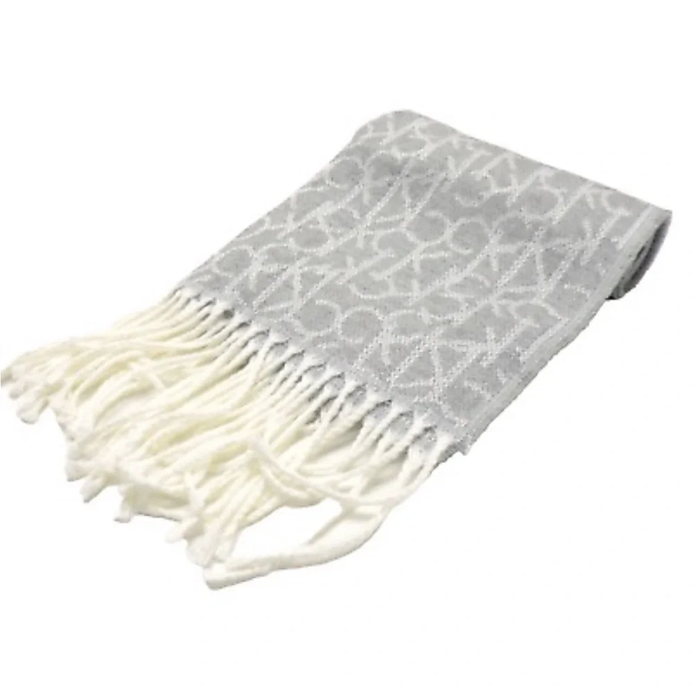 Calvin Klein NWOT Scarf Gray Cream Fringe Logo Acrylic Warm Cozy Winter Fall